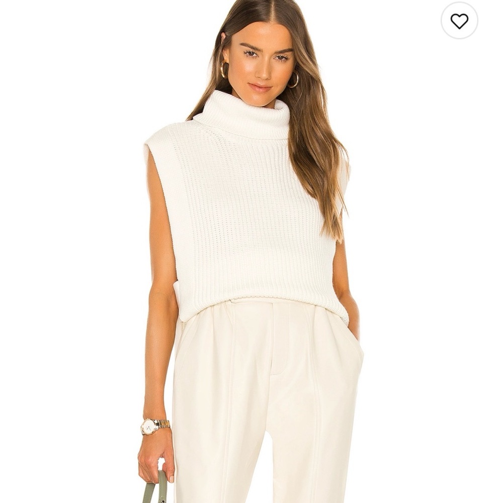 L’Academie Collin Turtleneck Pullover